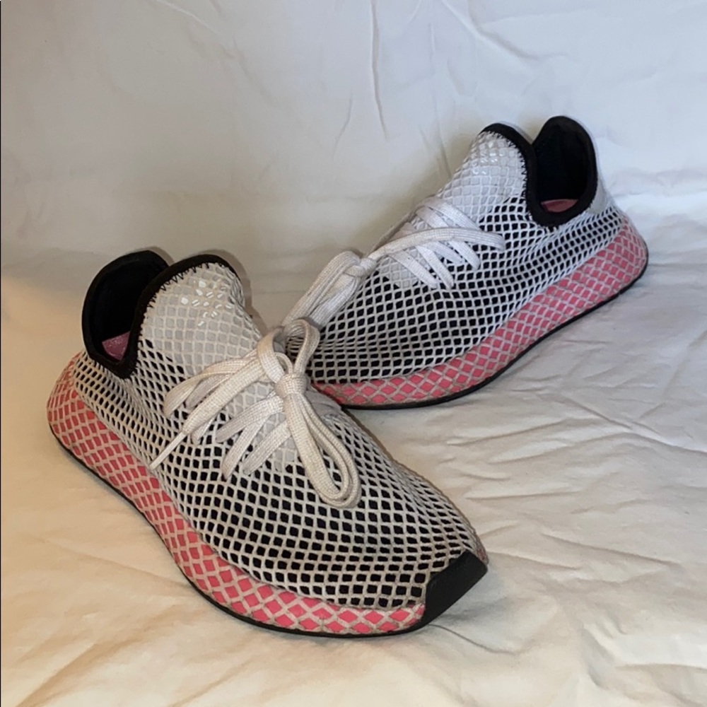 Women’s Adidas Deerupt Runner Shoes